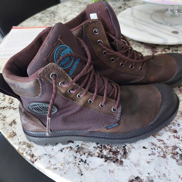 Waterproof man booties - Picture 1 of 8